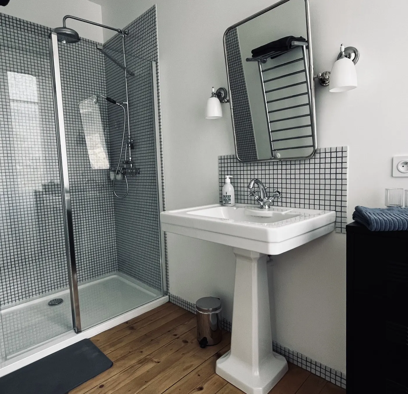 Salle de bain de la chambre n°2